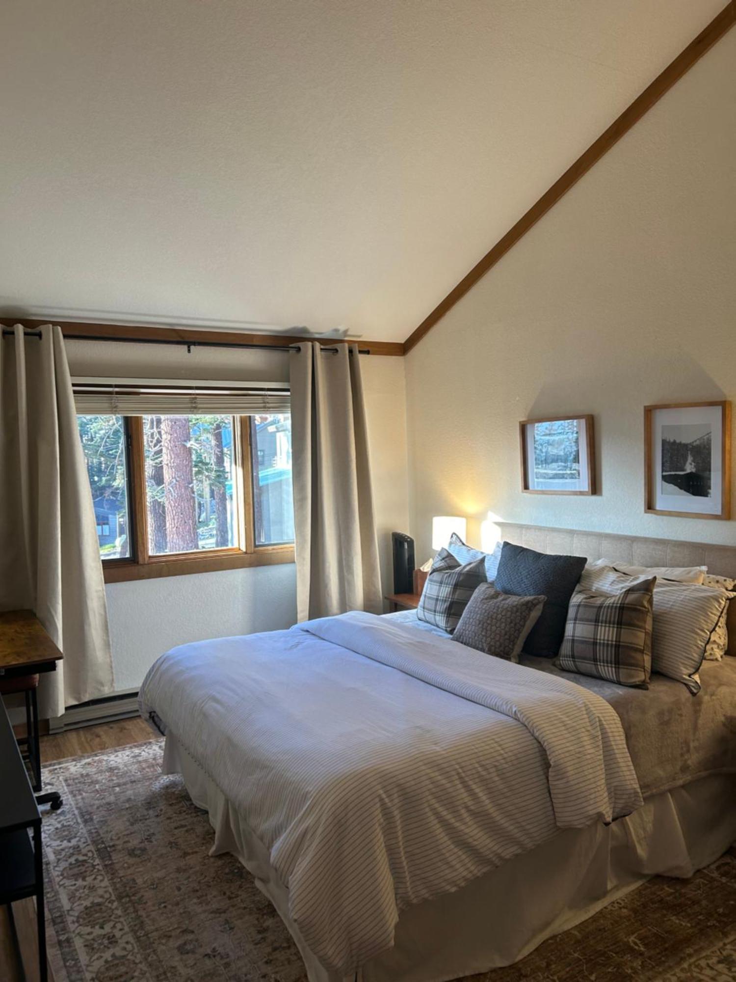 Mountainback #116, Loft,corner * Mammoth Lakes