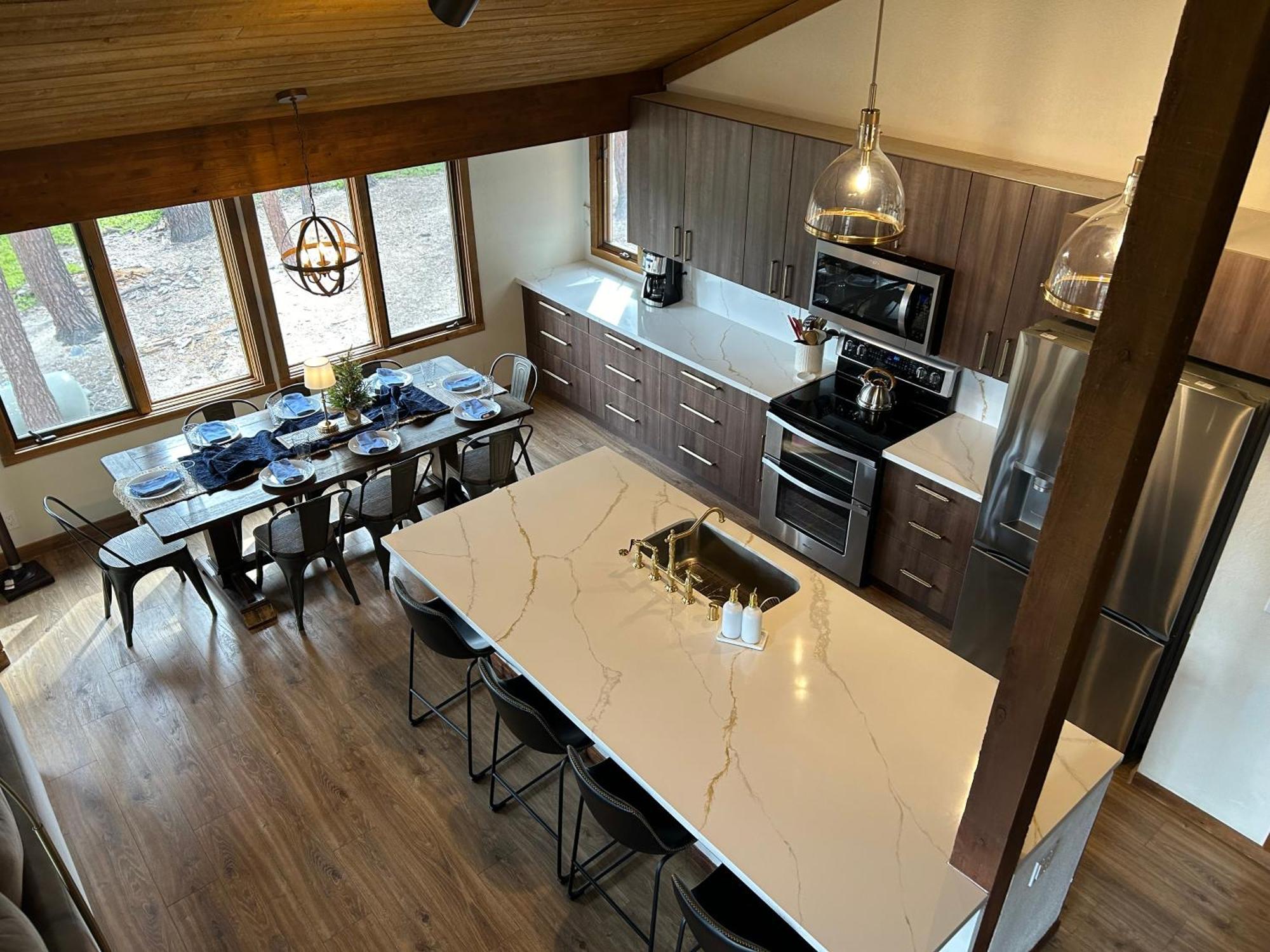 Mountainback #116, Loft,corner * Mammoth Lakes